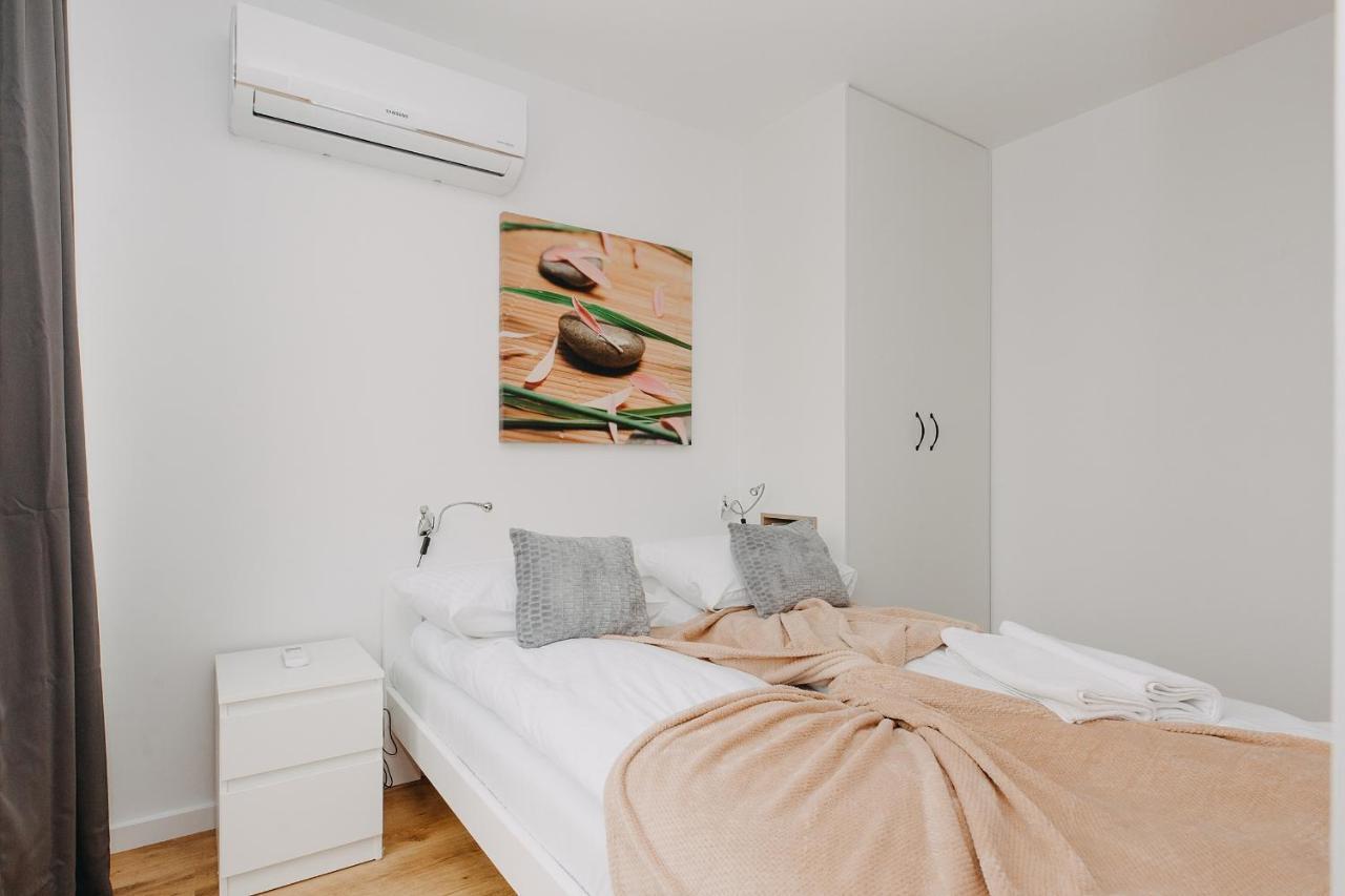 Shortstaypoland Panska Warsaw Exterior photo